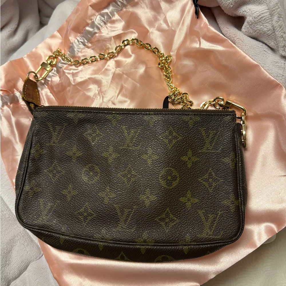 Louis Vuitton Gold Chain Brown Monogram Clutch